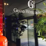 Grand De 4 Etoiles 4* Nîmes