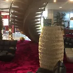 Grand De 4 Etoiles Hotel Nîmes