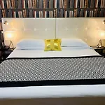 Grand De 4 Etoiles Hotel Nîmes
