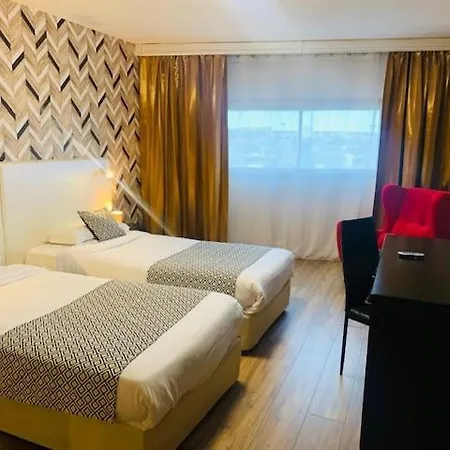 Hotel Grand De 4 étoiles 4*