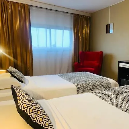 Grand De 4 étoiles 4* Nîmes