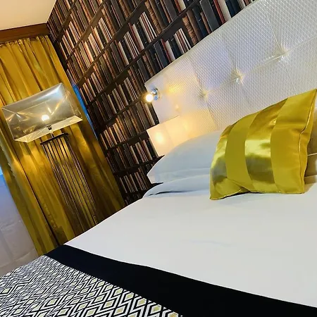 Grand De 4 Etoiles Hotel