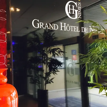 Grand De 4 Etoiles 4* Nîmes