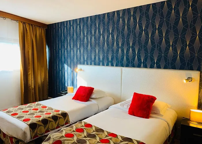 Grand De 4 Etoiles 님