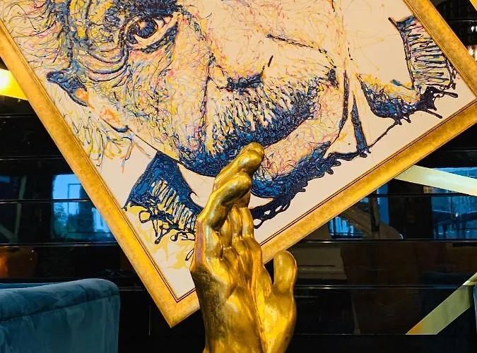 Grand De 4 Etoiles 님