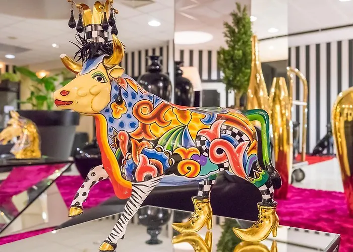 Grand De 4 Etoiles 님